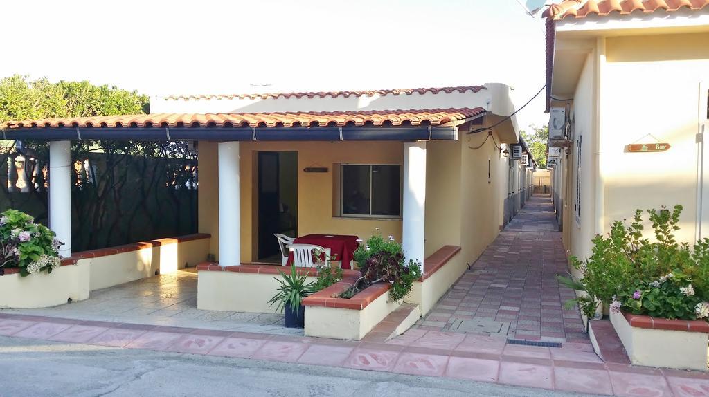 B&B Baia Dello Stretto Gallico Marina Kültér fotó