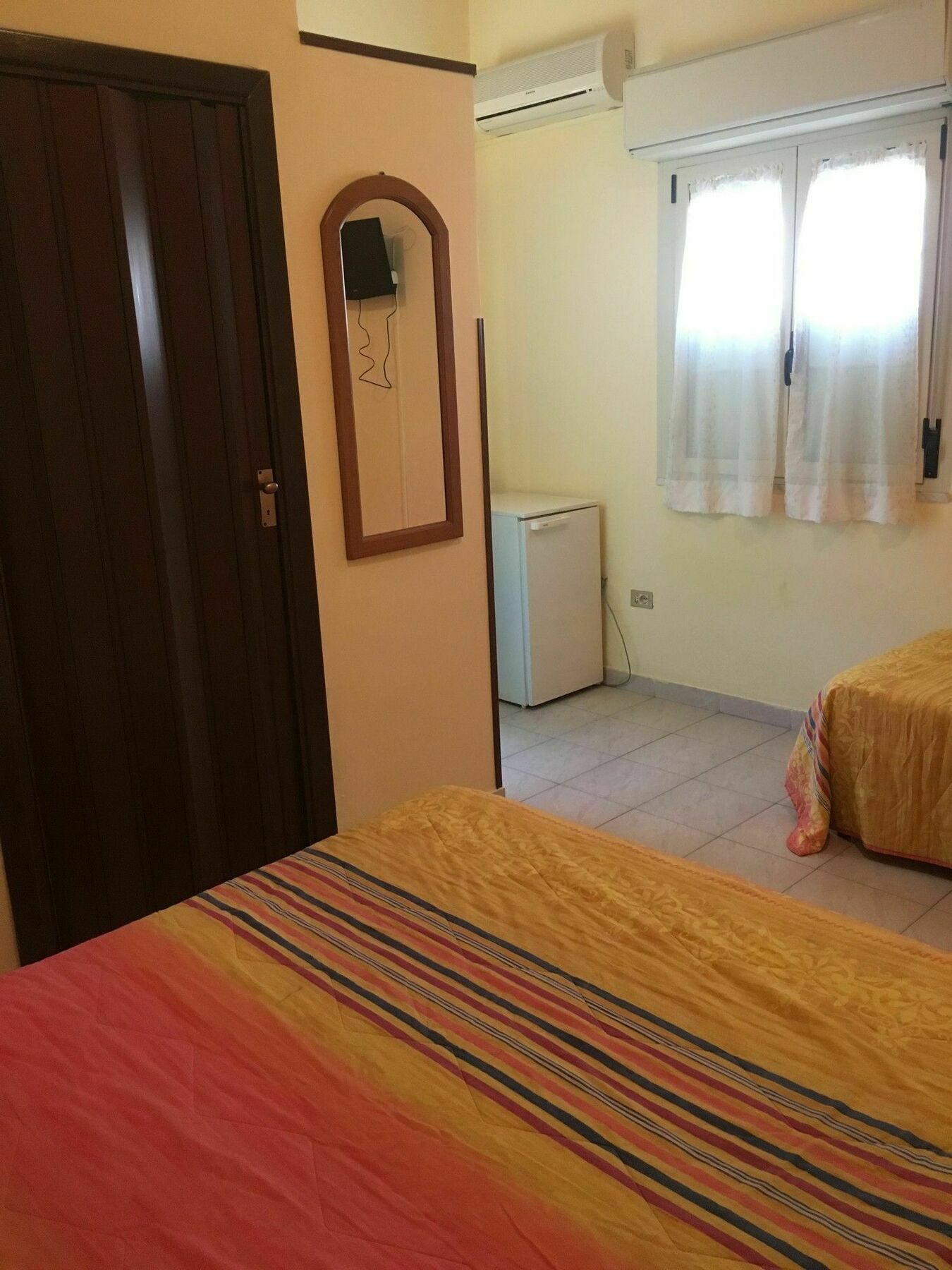 B&B Baia Dello Stretto Gallico Marina Kültér fotó